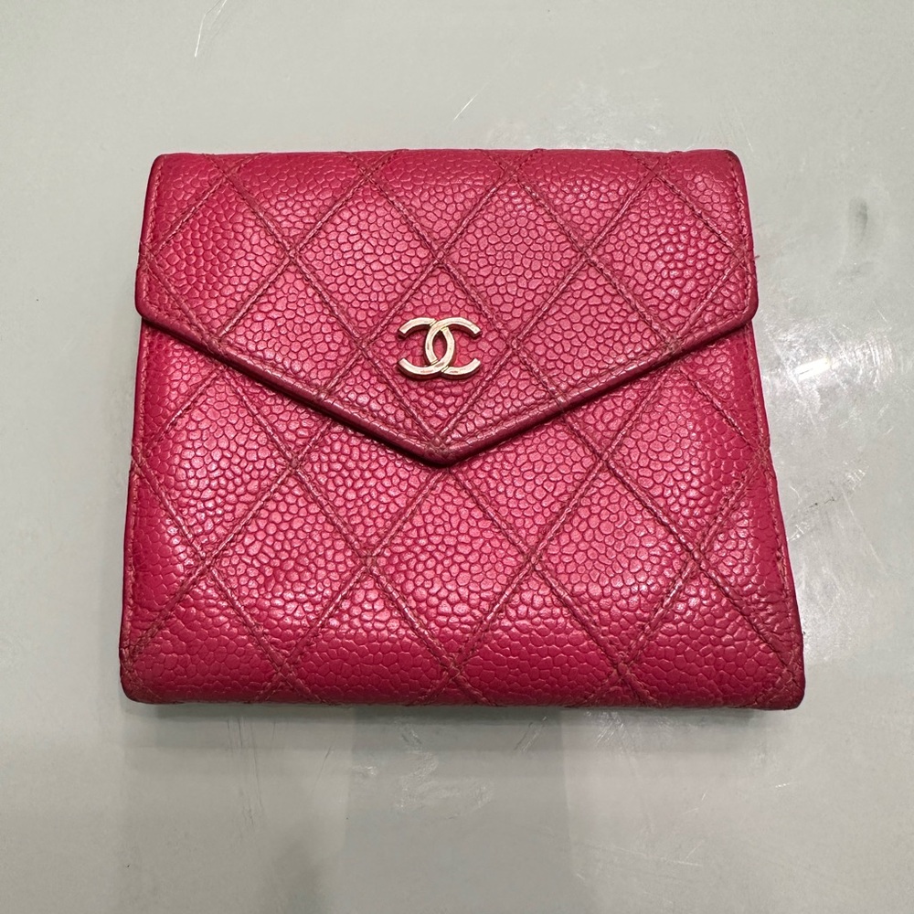 Chanel pink wallet